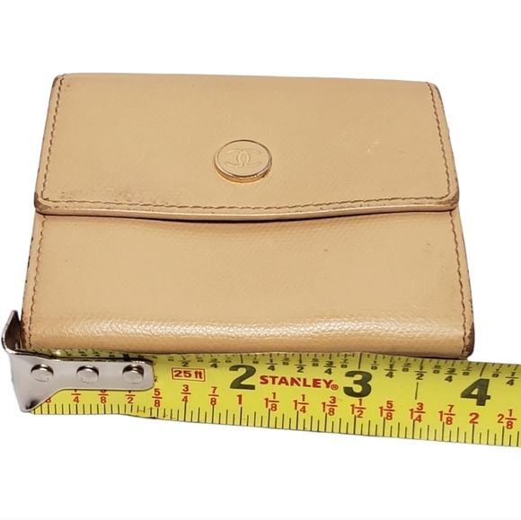 Chanel Beige Caviar Leather CC Logo Trifold Wallet Made in Italy - Picture 10 of 16